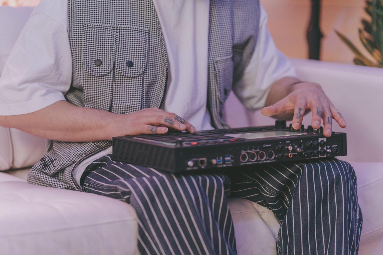 Studenti che applicano metodologie di apprendimento attivo nella storia musicale